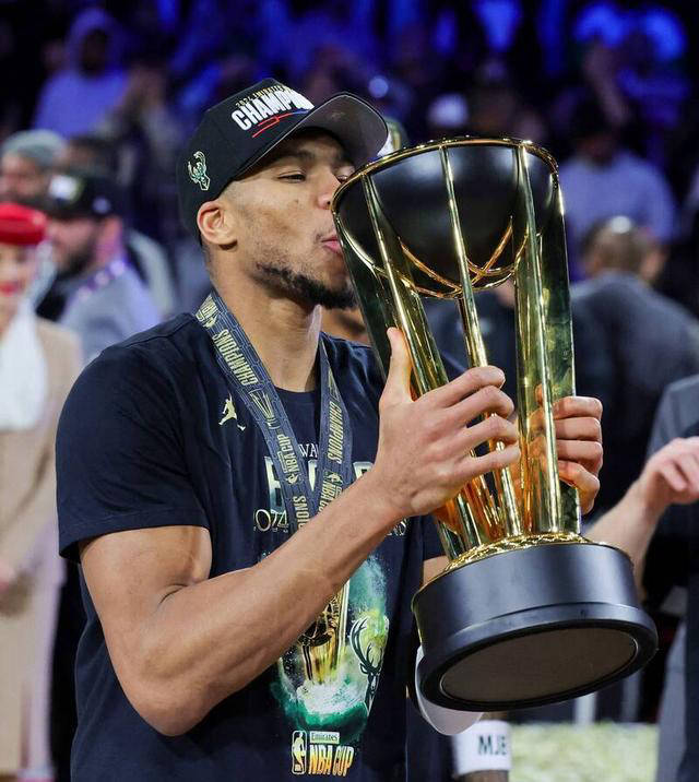 字母哥赛事官方发布突破纪录新规，法国队争议不断！